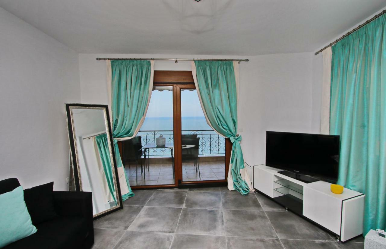 Old Town Luxury Suite Kavala Extérieur photo